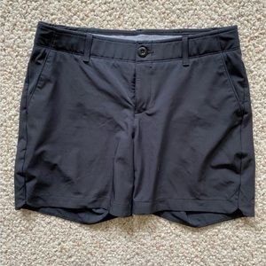 Under Armour: Black Fitted Shorts